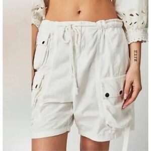 NWOT Free People Moon Bay Parachute Cargo Shorts Sz XS Standard $98 sold out